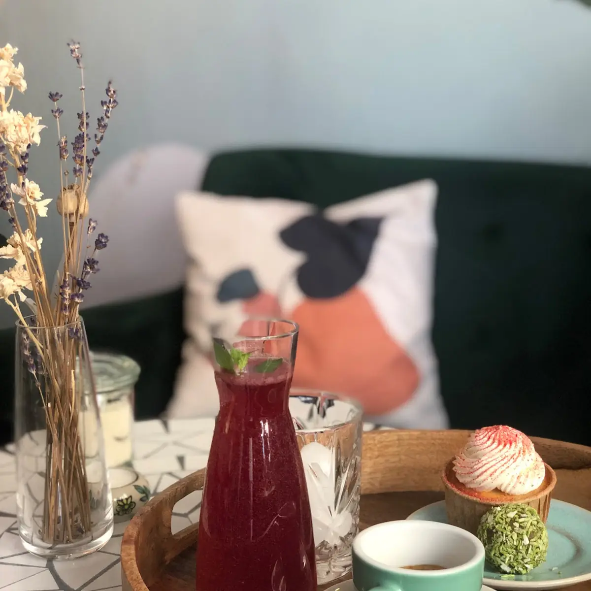 Essen und Trinken, Miri´s Café