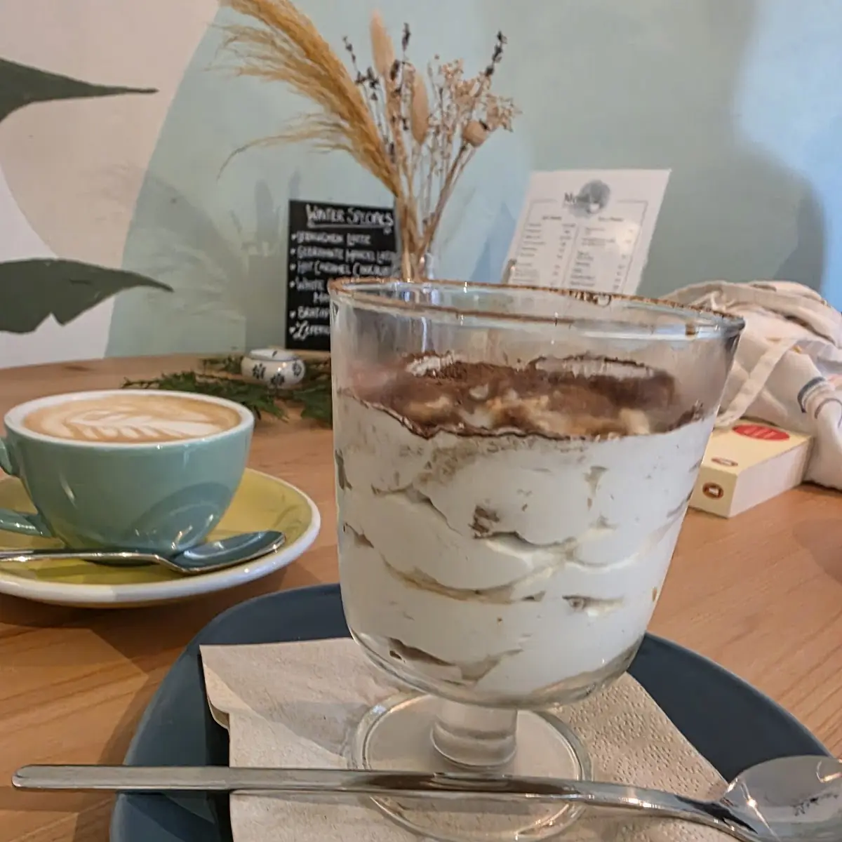 Essen und Trinken, Miri´s Café
