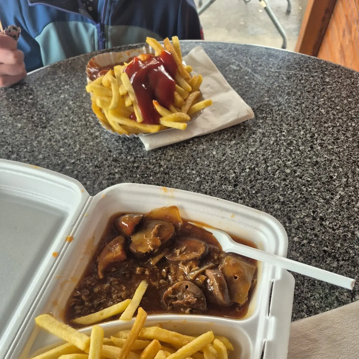 Essen und Trinken photo 2