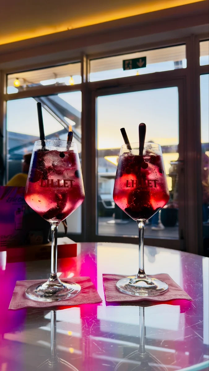 Essen und Trinken photo 2