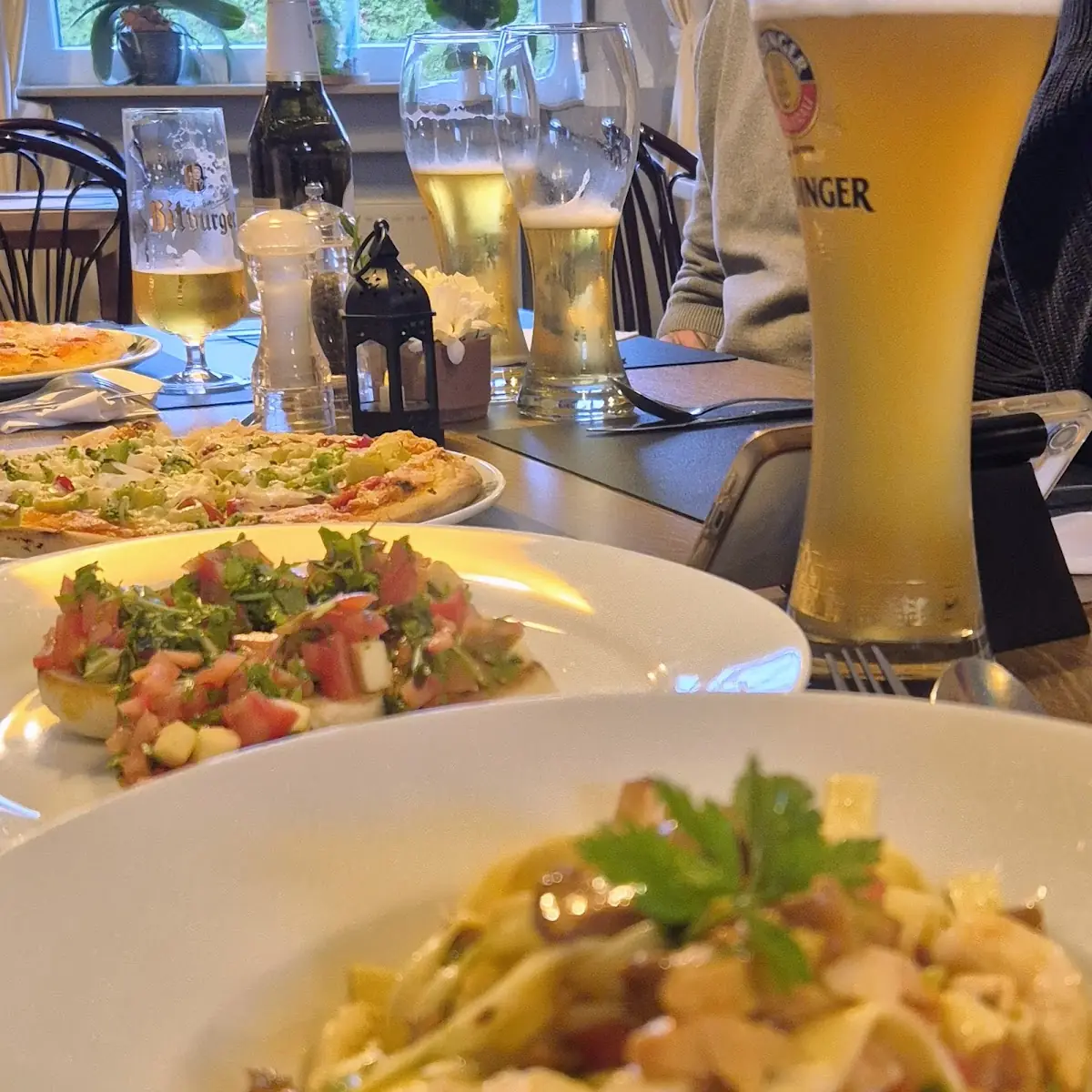 Essen und Trinken, PIZZERIA TONI Liederbach am Taunus