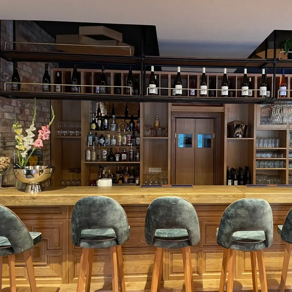 Atmosphäre, Yamas GastroBar