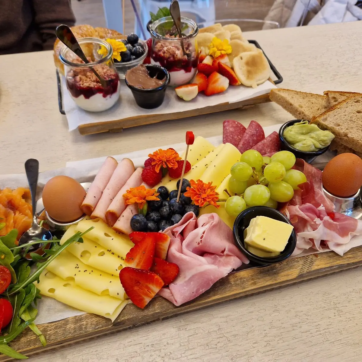 Essen und Trinken, Grünstolz Café