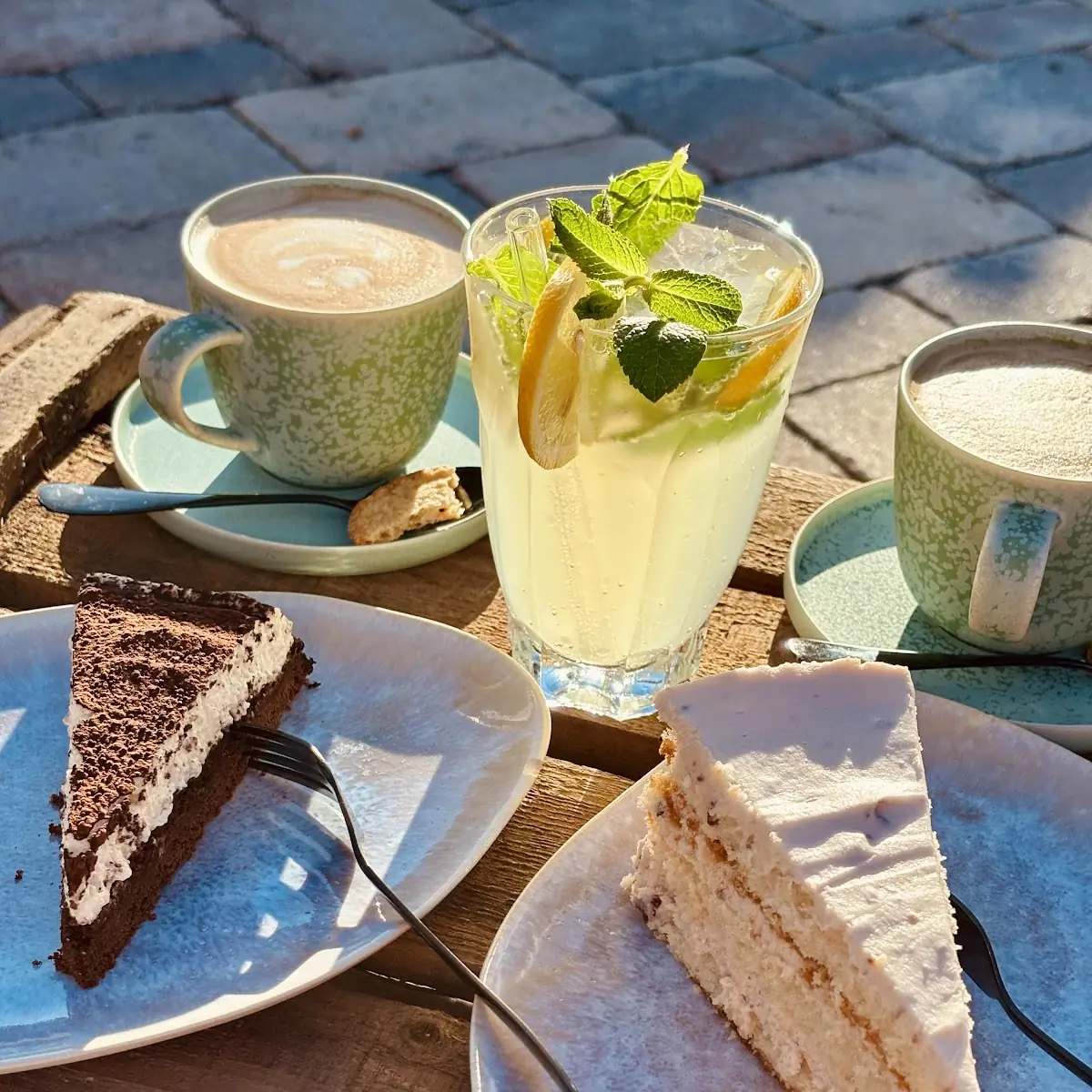 Essen und Trinken, Grünstolz Café