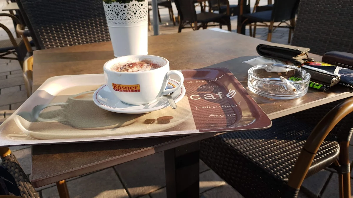 Essen und Trinken photo 3