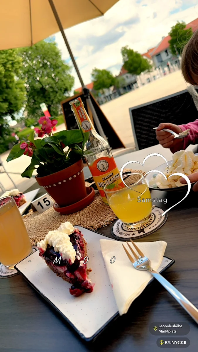 Essen und Trinken photo 2