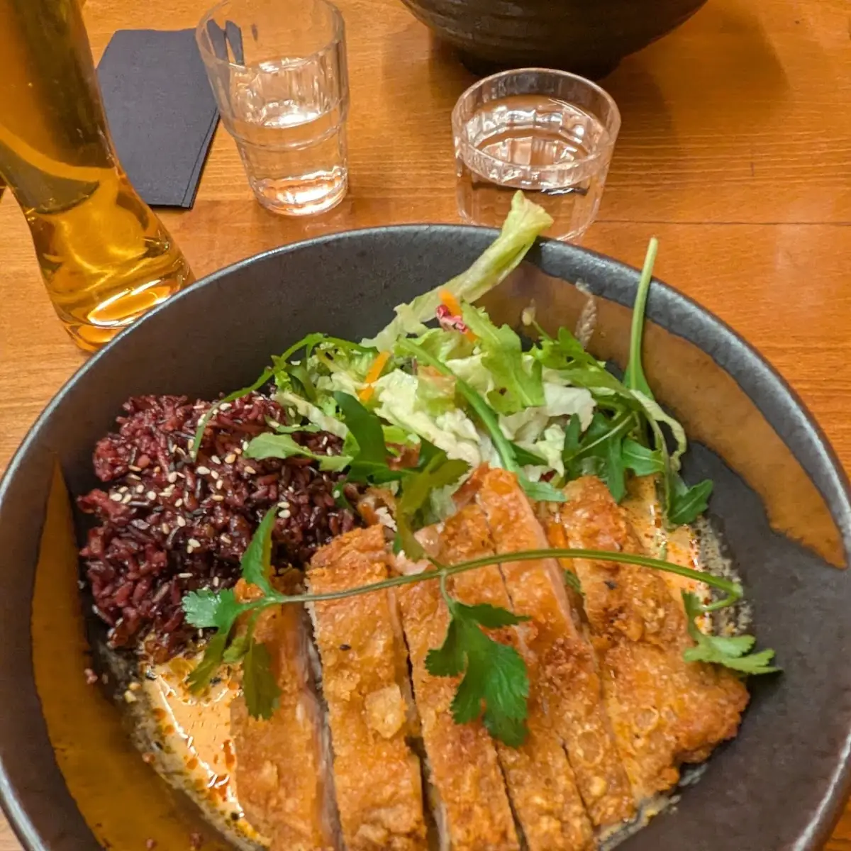 Essen und Trinken, Hoa Rong