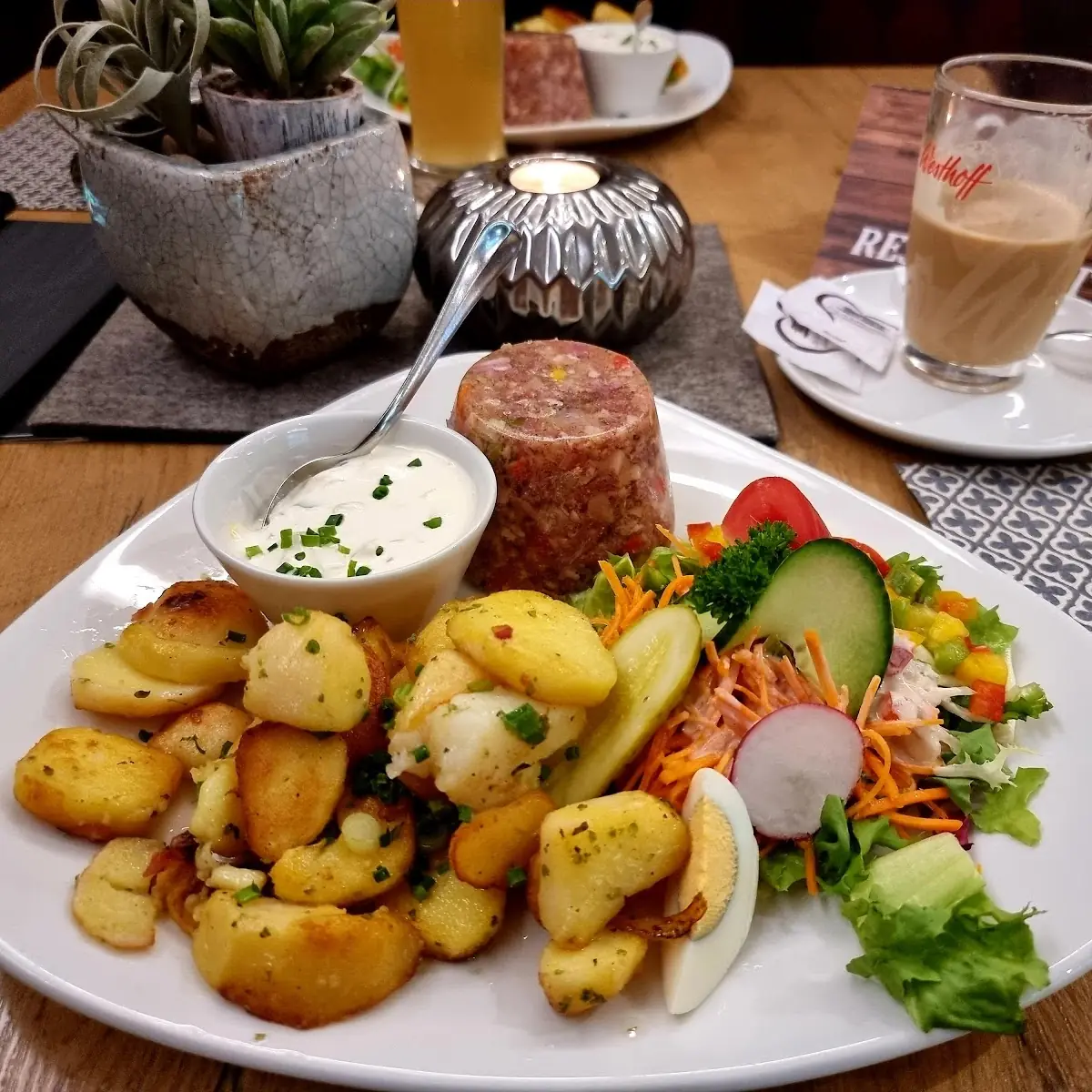 Essen und Trinken photo 4
