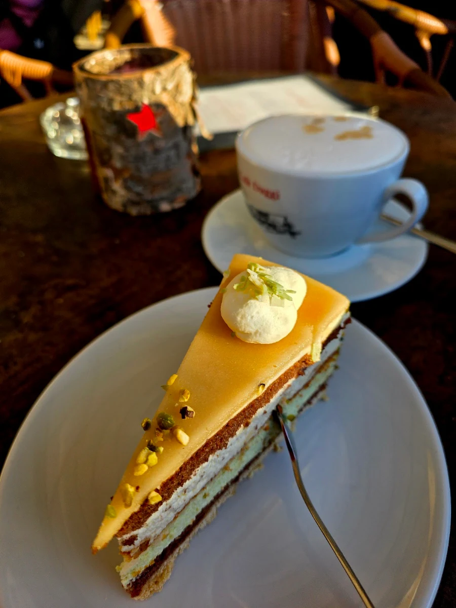 Essen und Trinken photo 2