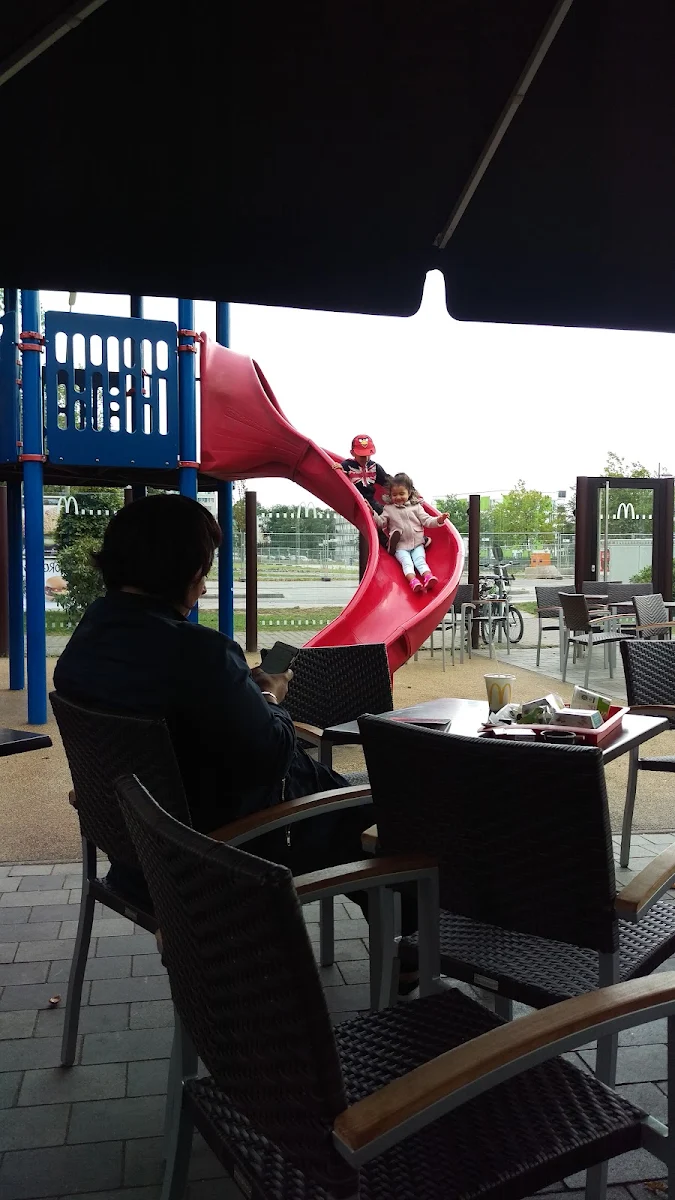 Atmosphäre, McDonald's