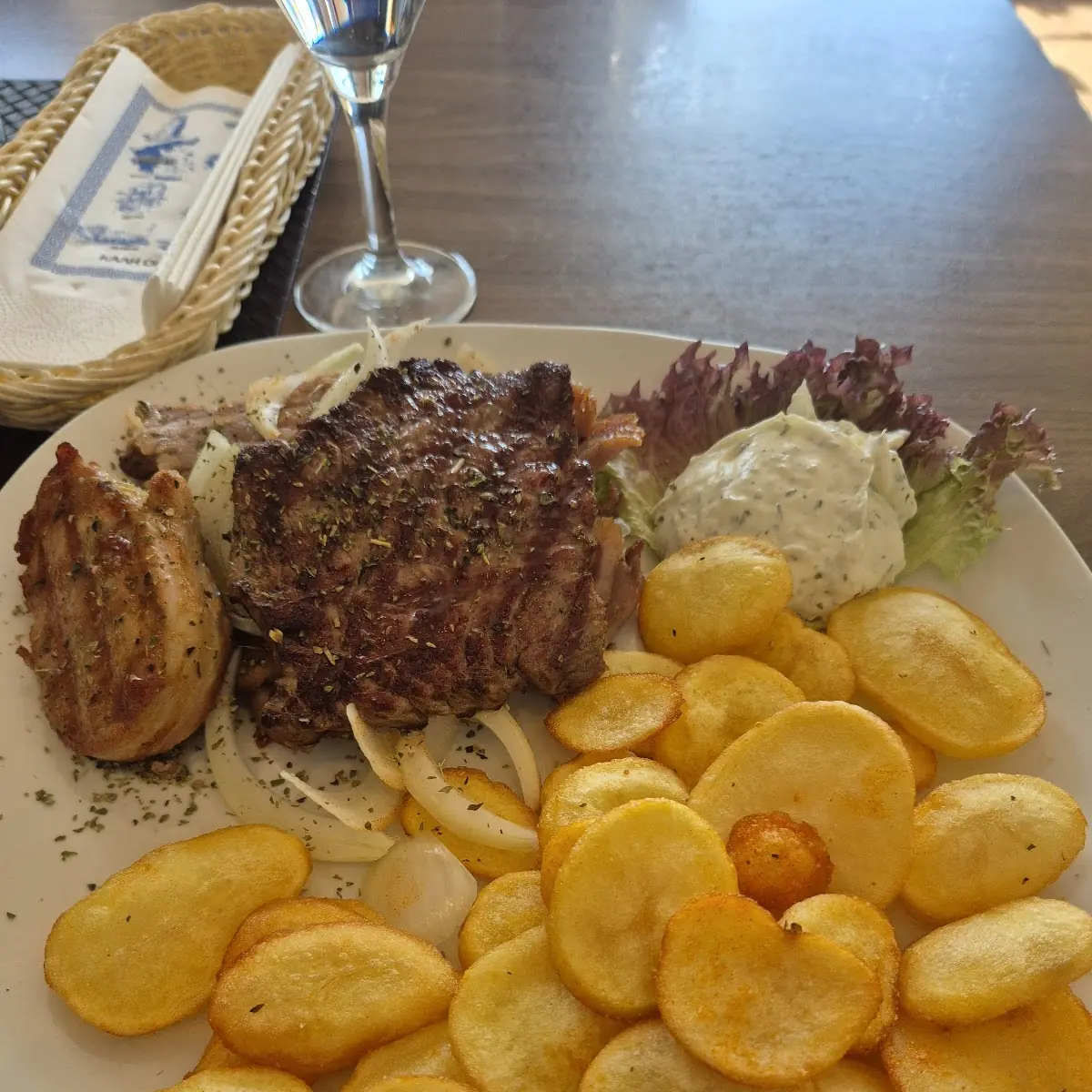 Essen und Trinken photo 3