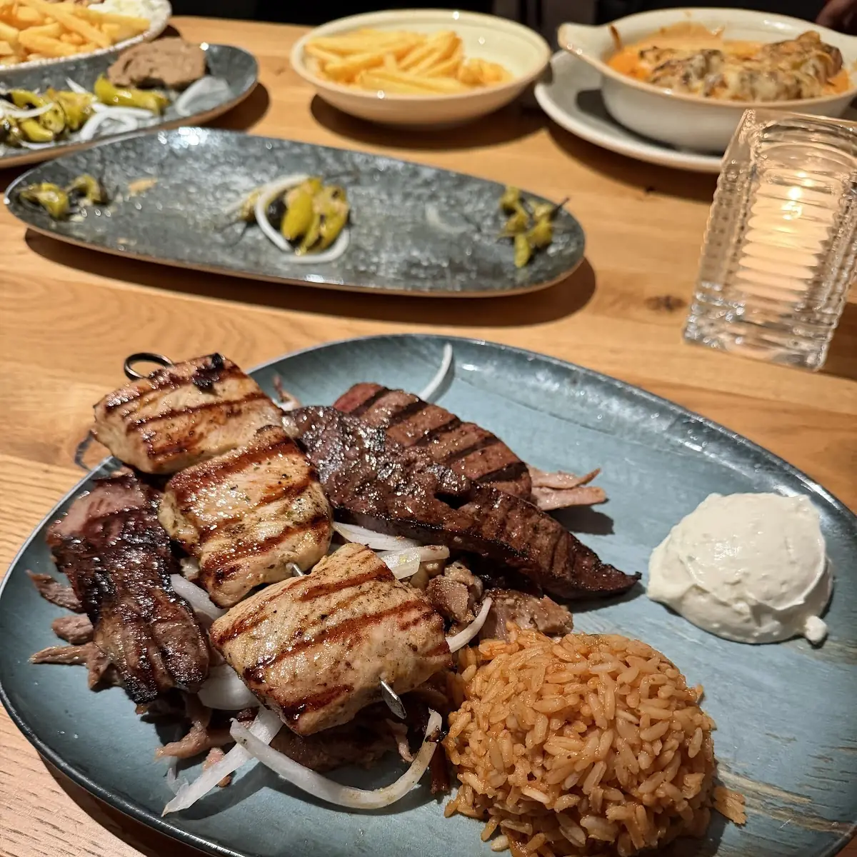 Essen und Trinken, Restaurant Aach Pavillon