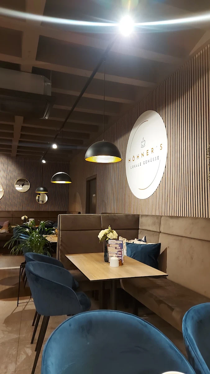 Atmosphäre, Höhner's Lokale Genüsse Backwaren-Cafe-Lokale Lebensmittel-Events