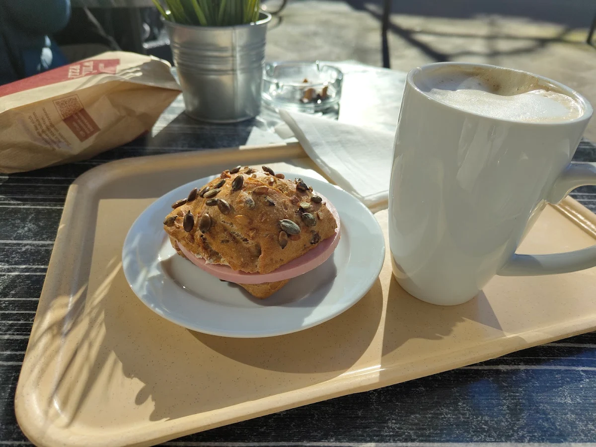 Essen und Trinken photo 2