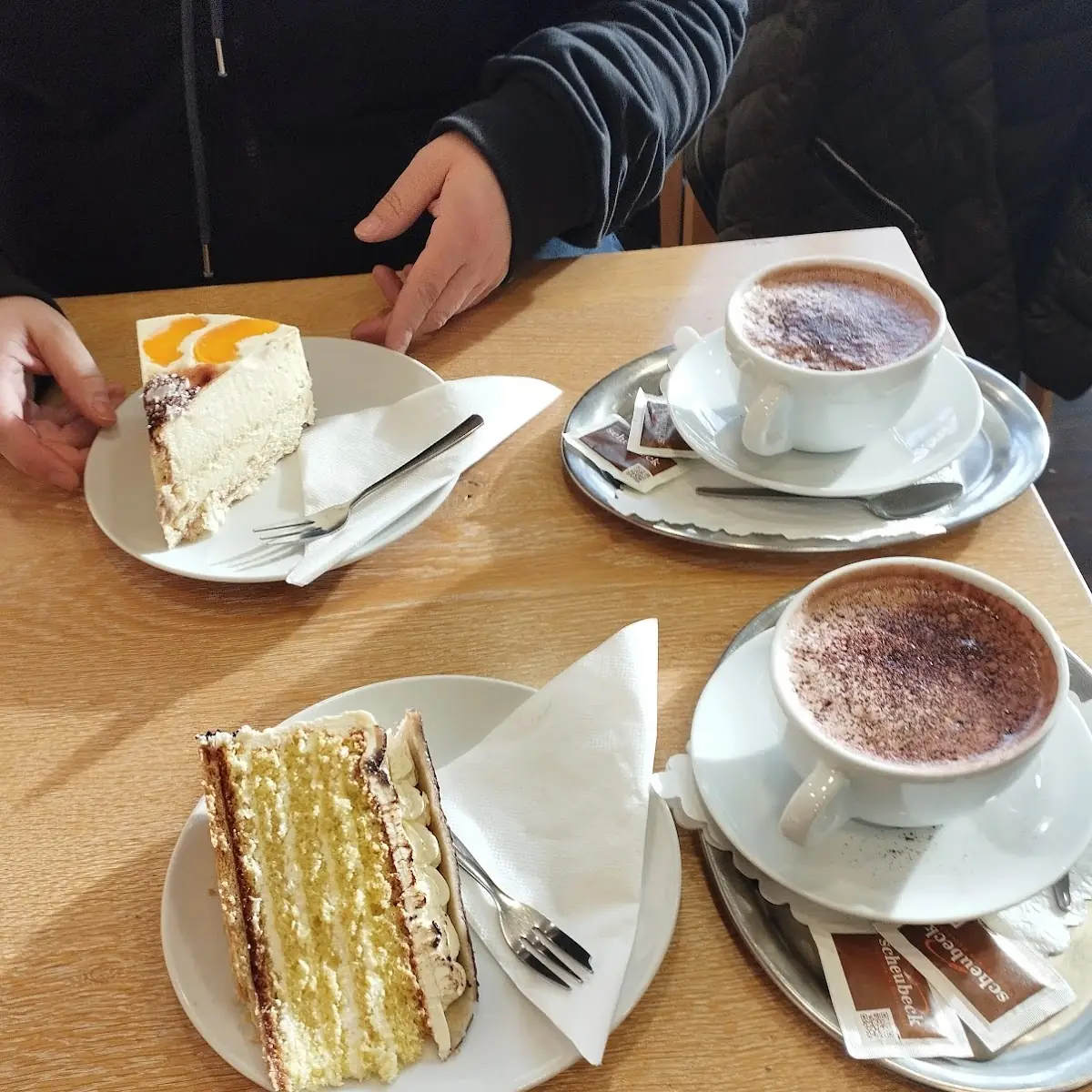 Essen und Trinken photo 3