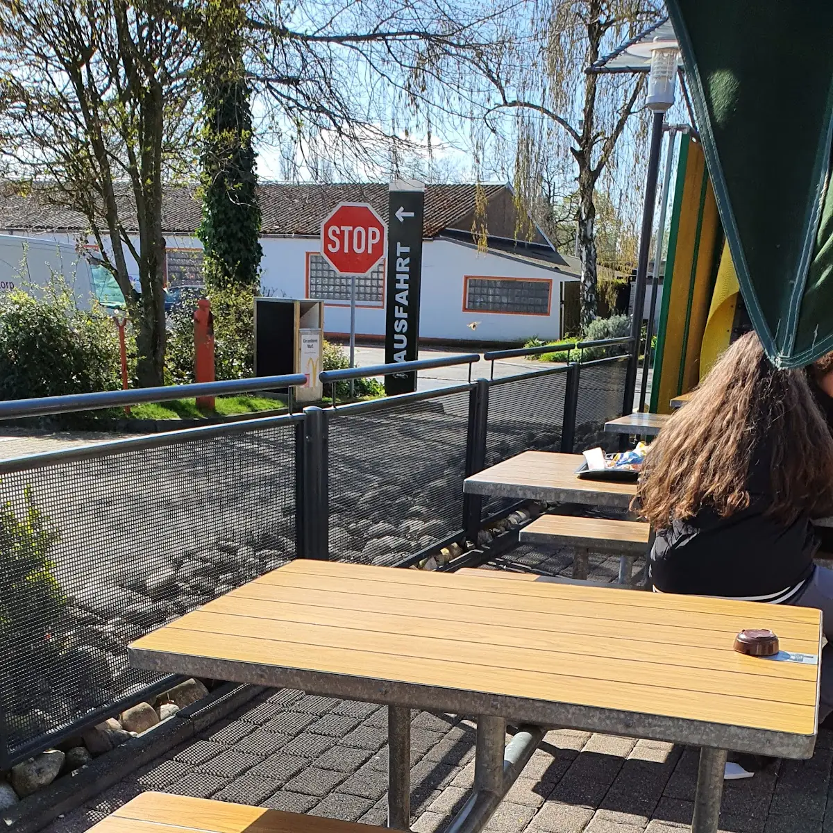 Atmosphäre, McDonald's