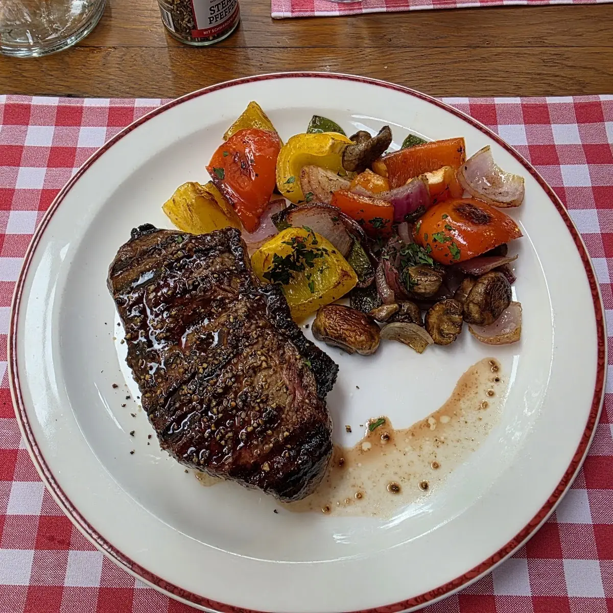 Essen und Trinken photo 3
