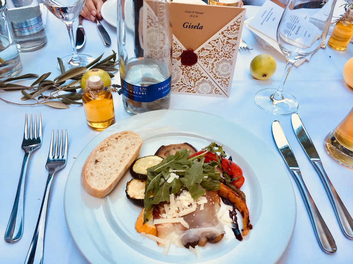 Essen und Trinken photo 2