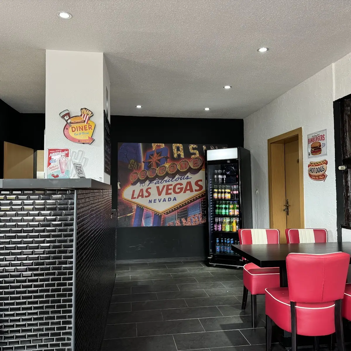 Atmosphäre, Moe's Burger Neustadt