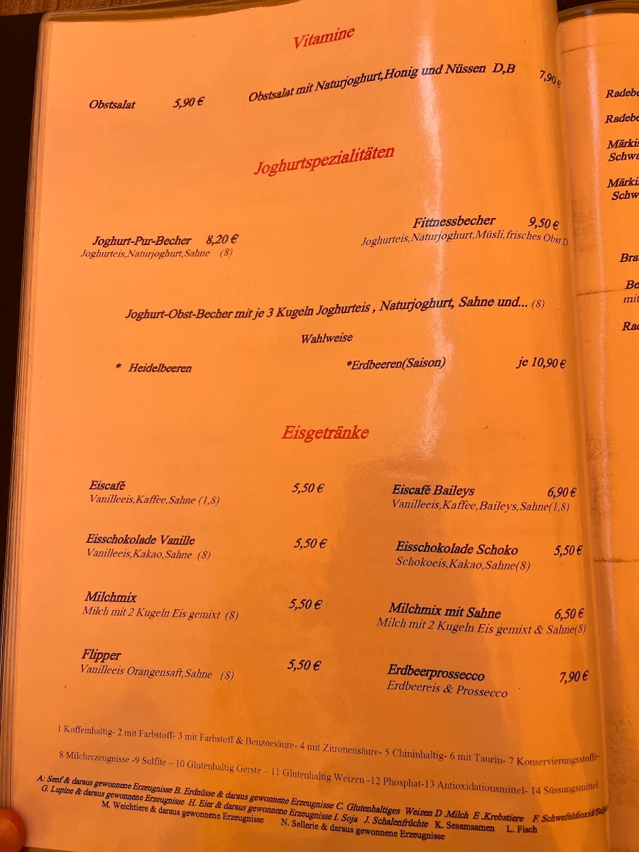 Speisekarte, Kaffeehaus Madlen im Cafe Max Berlin