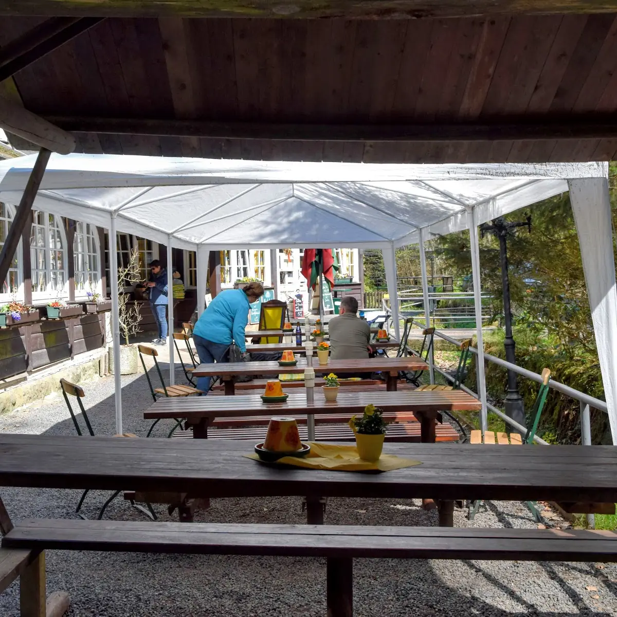 Atmosphäre, Gasthaus Waldidylle