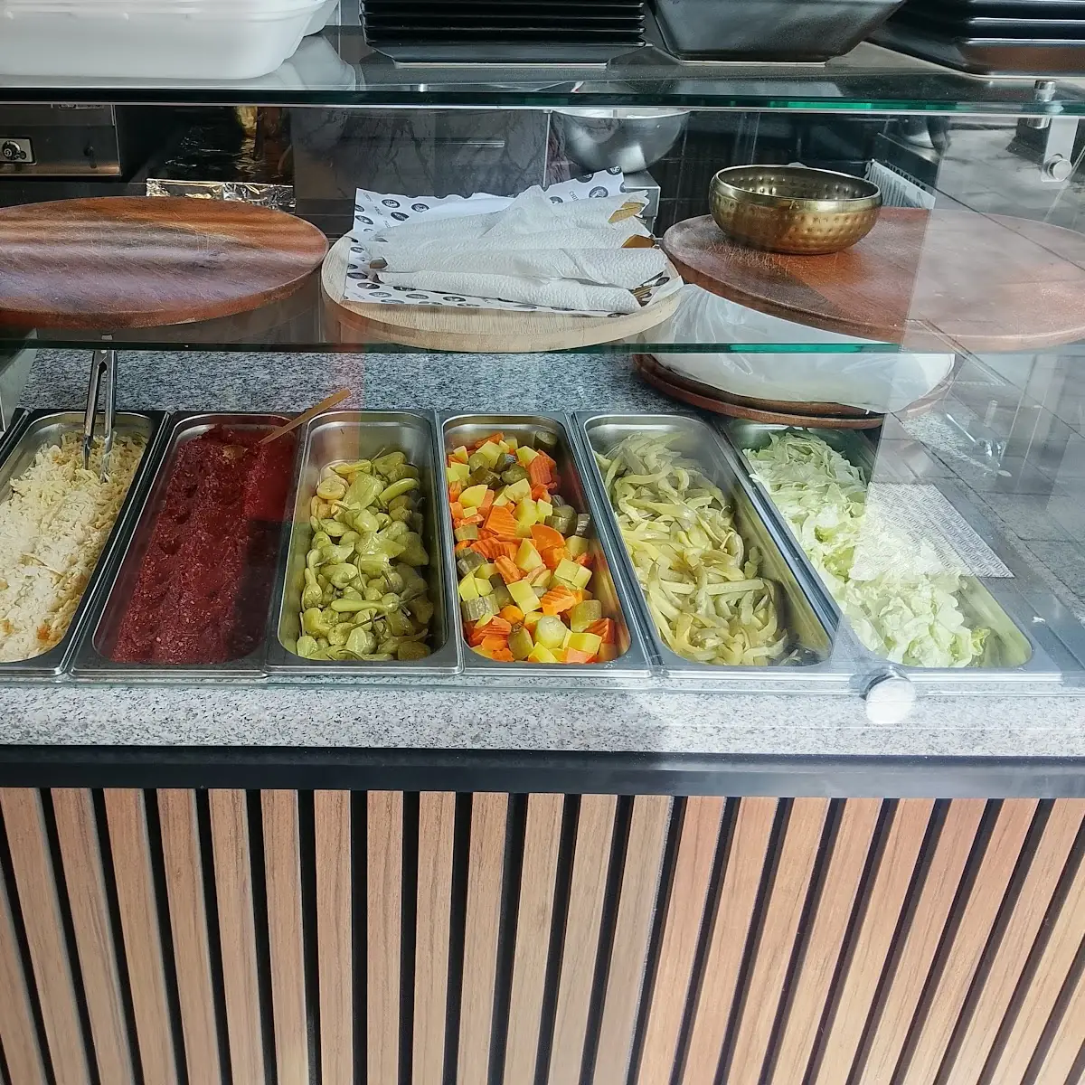 Essen und Trinken, Khobza Nar خبزة ونار