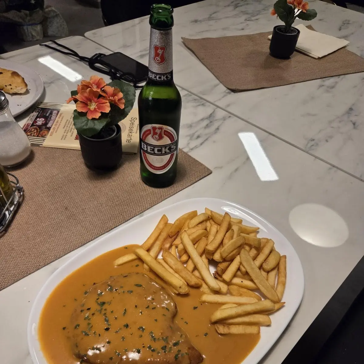Essen und Trinken, Pizzeria SAPORI del SUD da Angelo e Sara