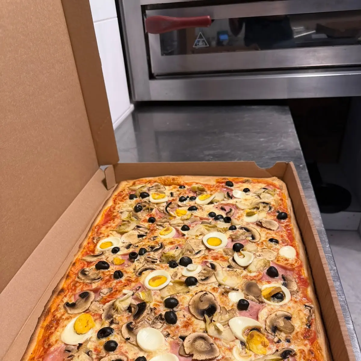Essen und Trinken, Pizzeria SAPORI del SUD da Angelo e Sara