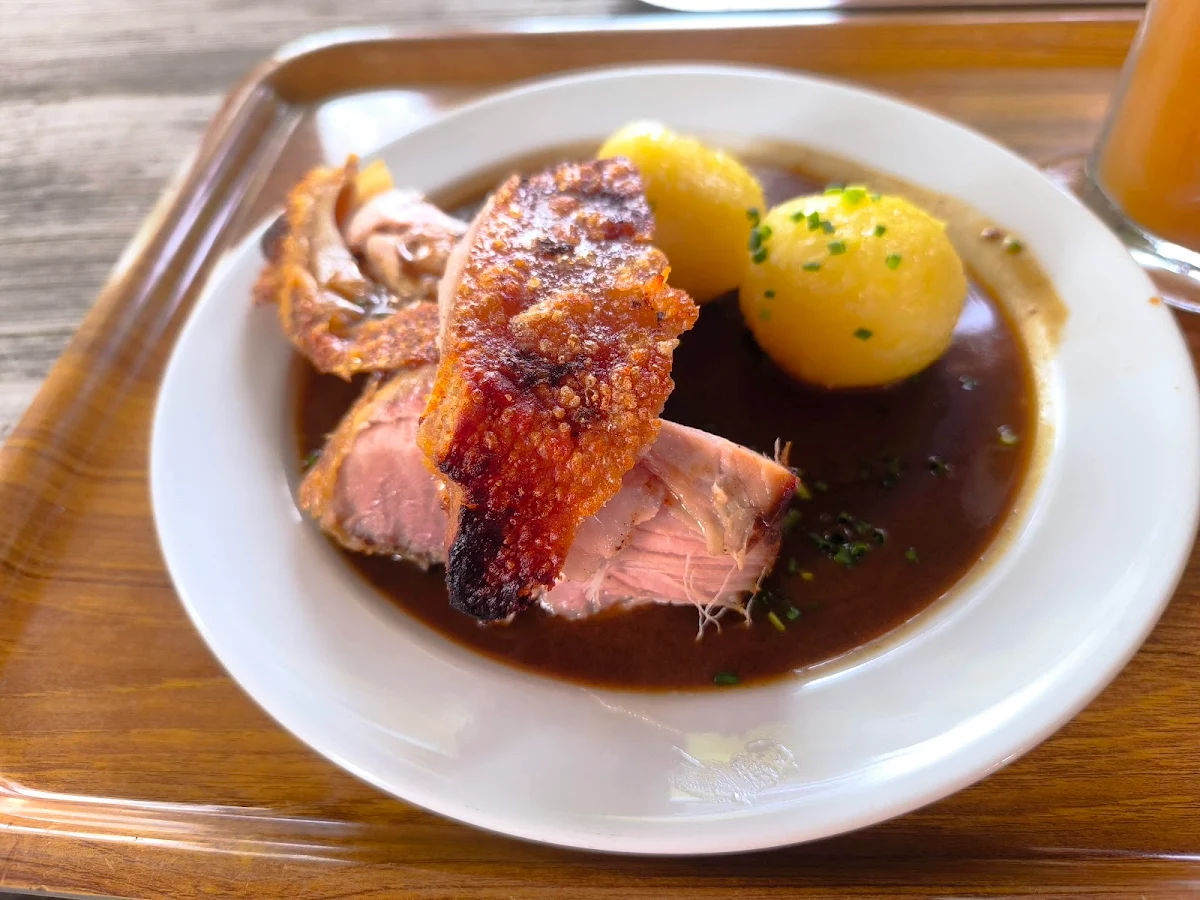 Essen und Trinken, Riegele Biergarten