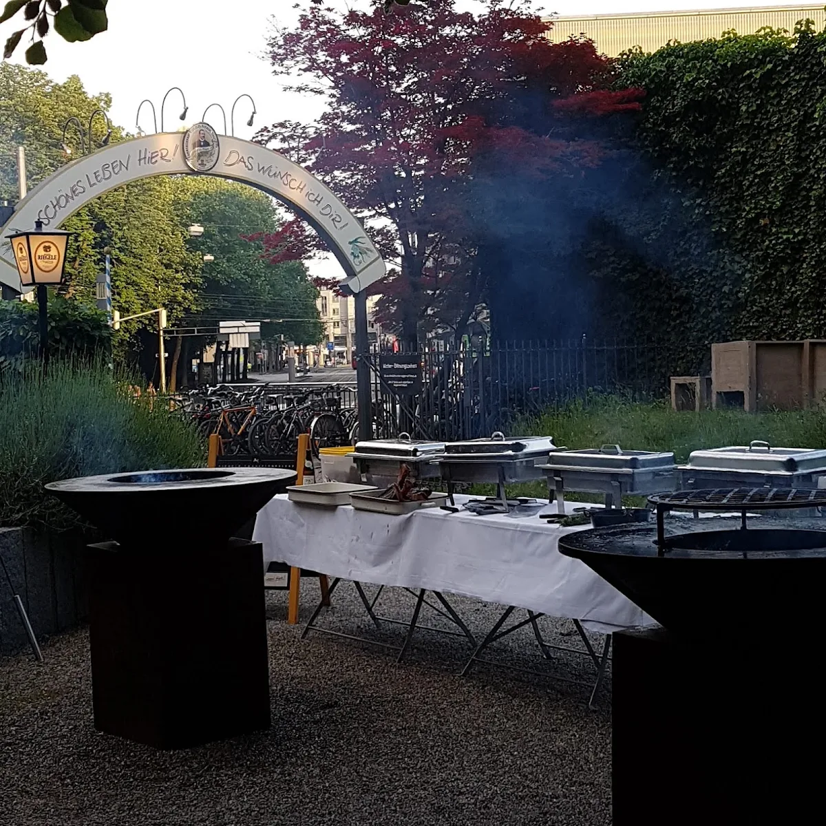 Atmosphäre, Riegele Biergarten