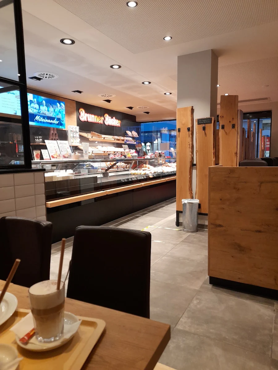 Atmosphäre, Bäckerei Brunner & Café