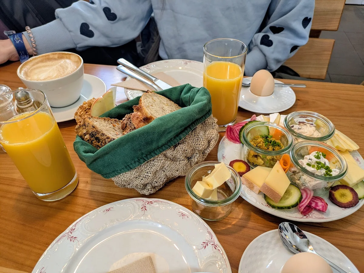 Essen und Trinken photo 3