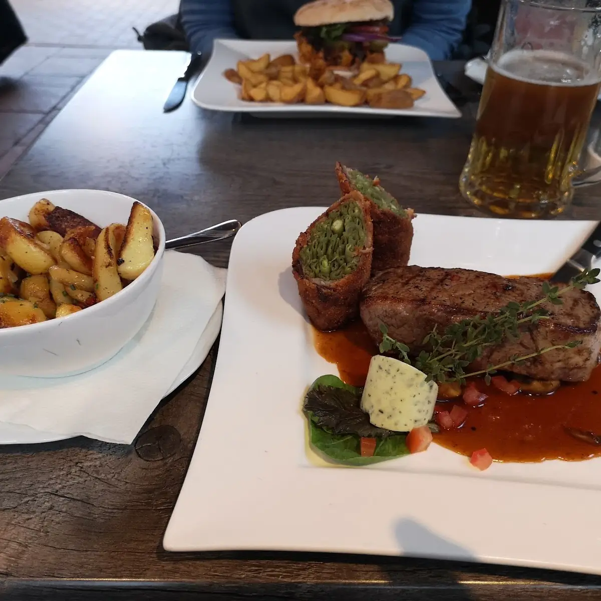 Essen und Trinken photo 2