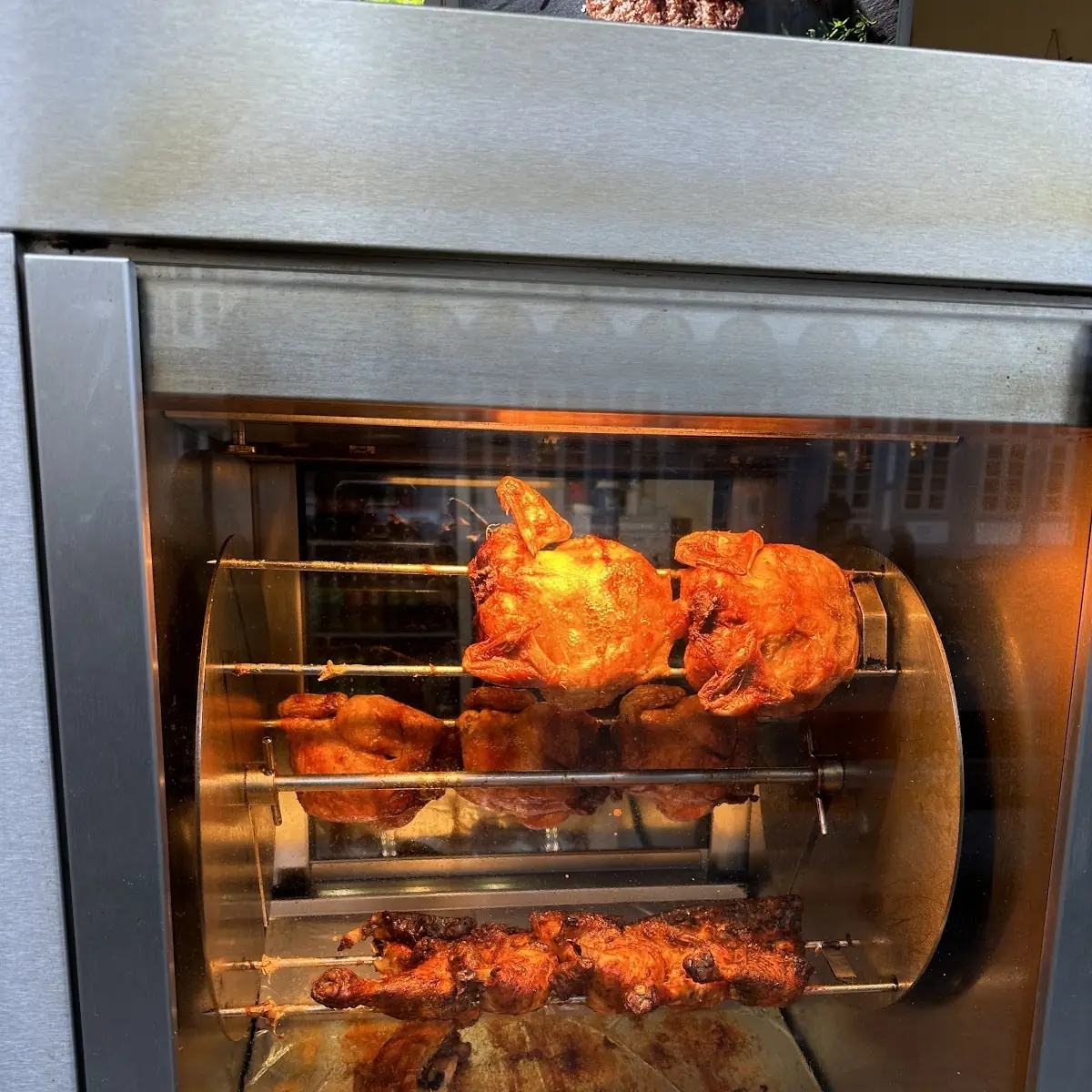 Atmosphäre, Izzy's Chicken & Burger