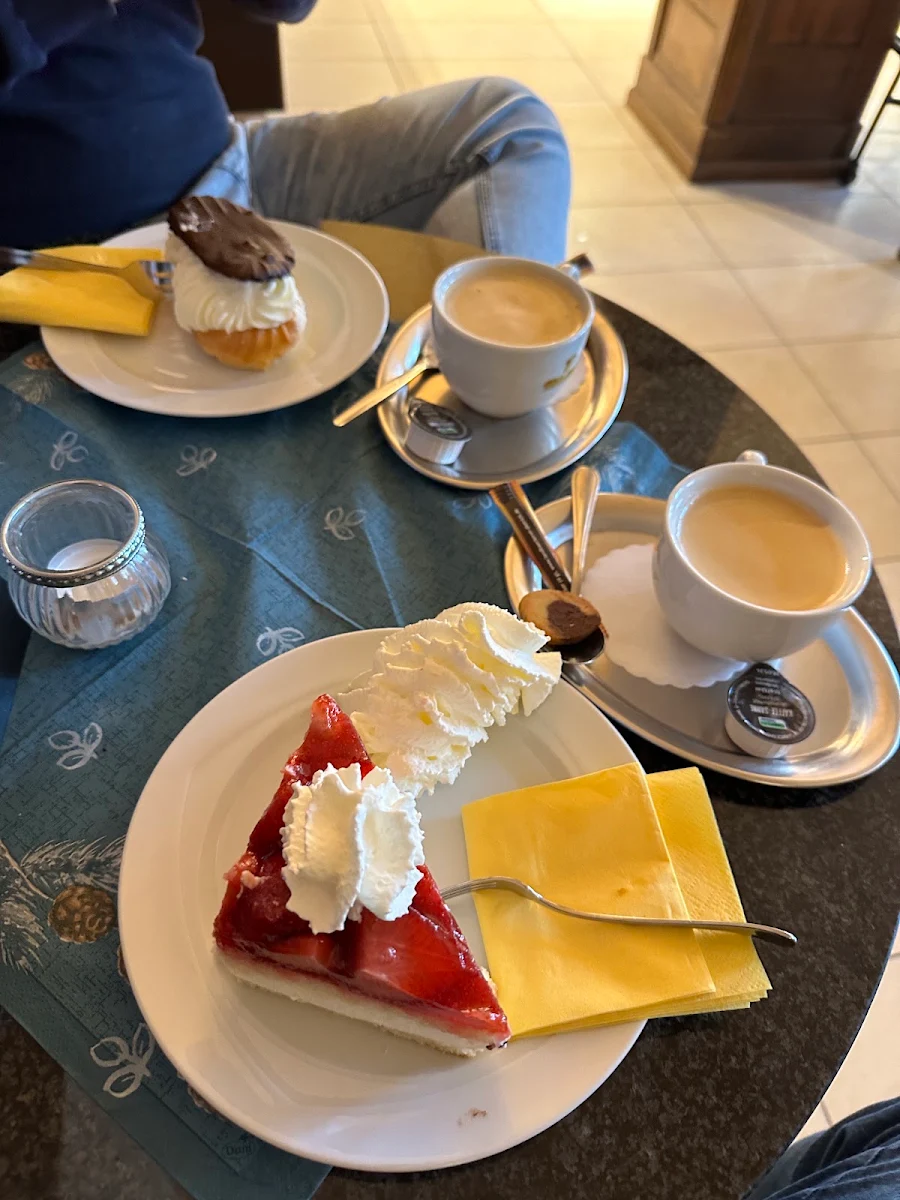 Essen und Trinken photo 1