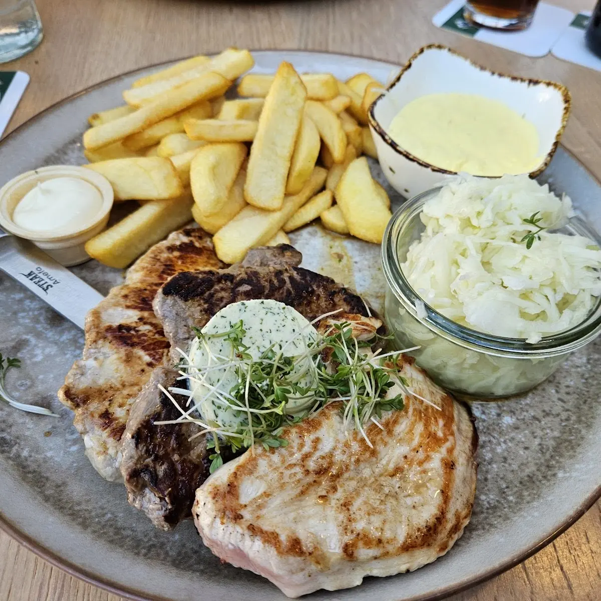 Essen und Trinken photo 1