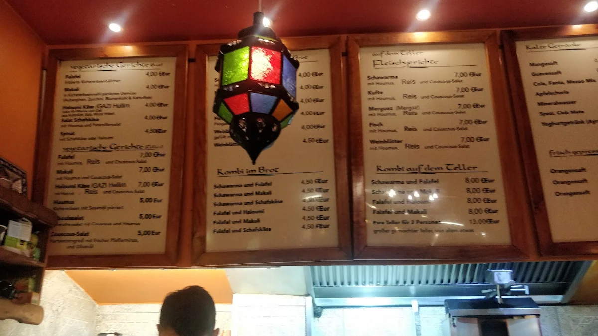 Speisekarte, Esra Falafel