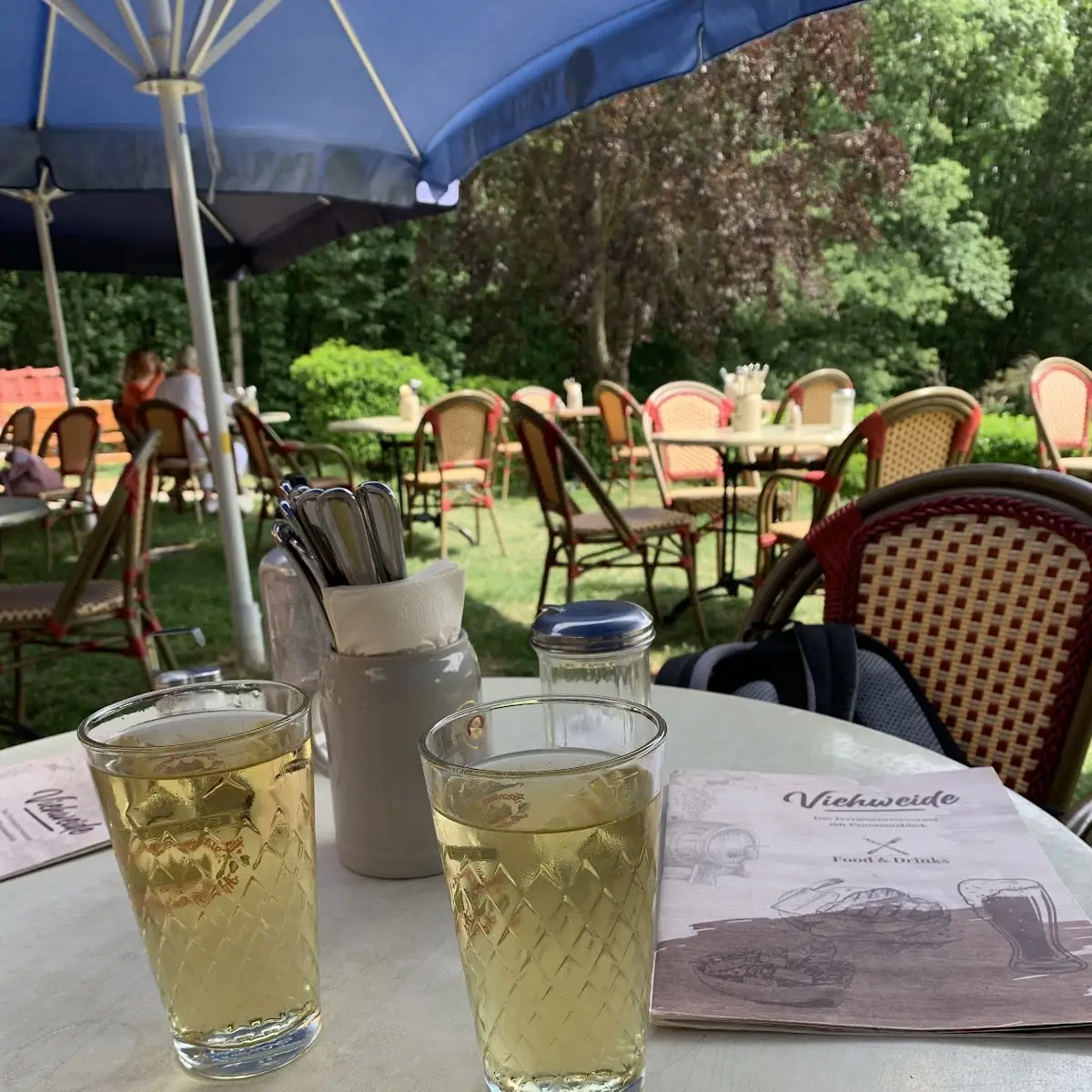 Essen und Trinken photo 3
