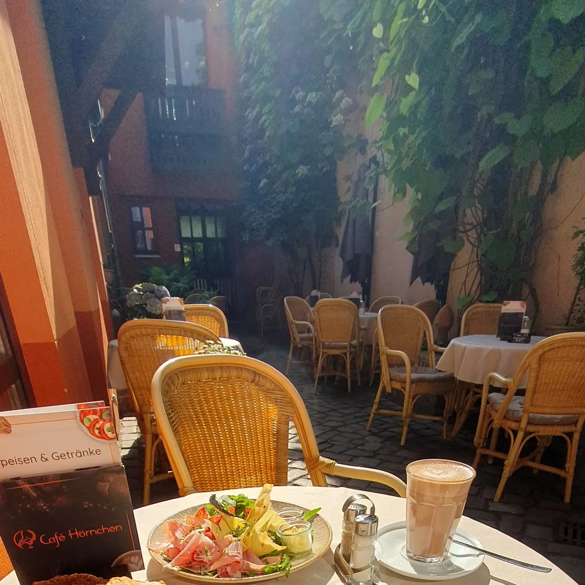 Essen und Trinken photo 4