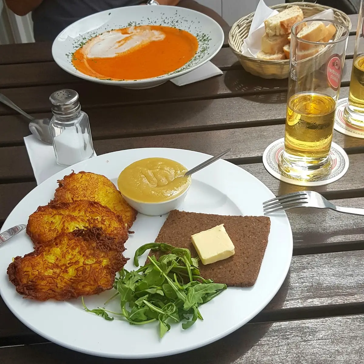 Essen und Trinken photo 7