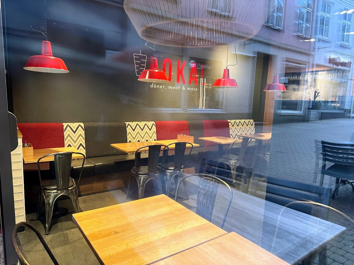 Atmosphäre, LOKAL döner, meat & more