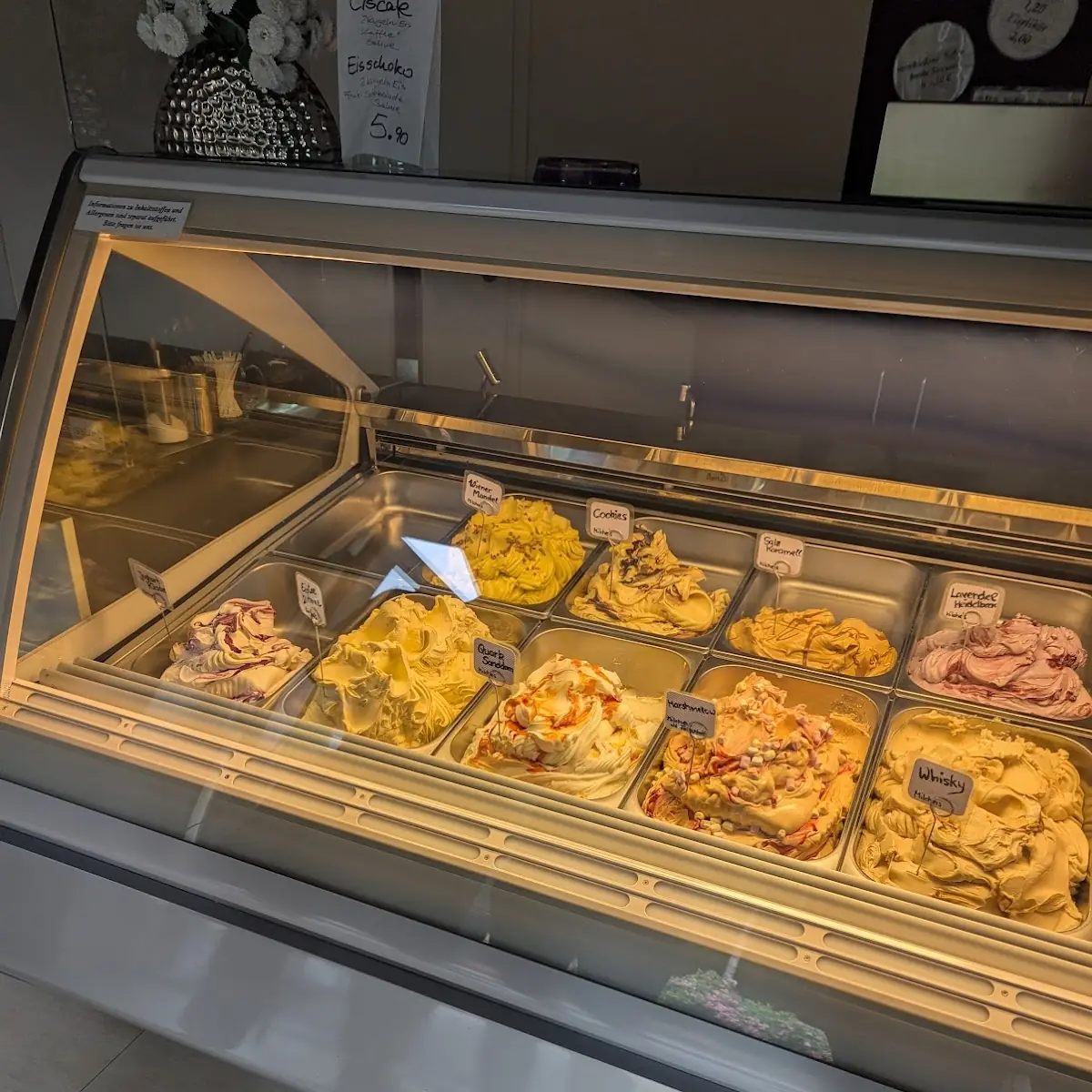 Atmosphäre, Eiscafé Glassissimo