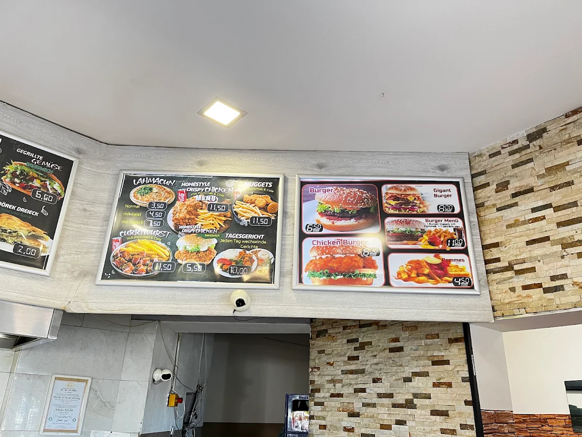 Speisekarte, Pinguin Döner