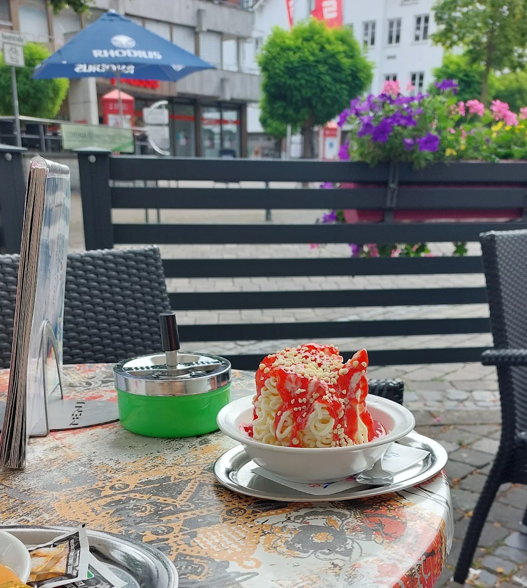 Essen und Trinken, Eiscafé Venezia