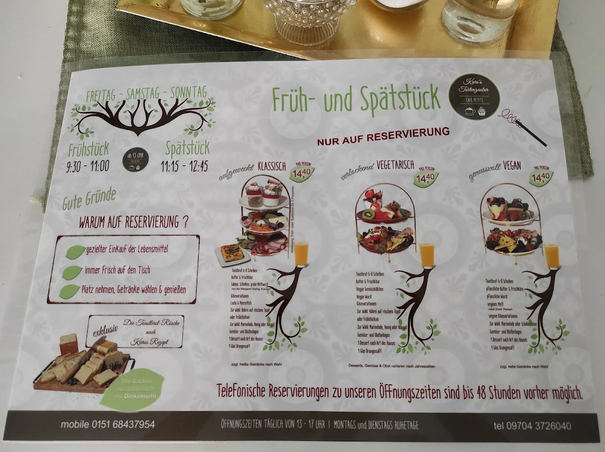 Speisekarte, Karos Tortenzauber & Cafe Petite