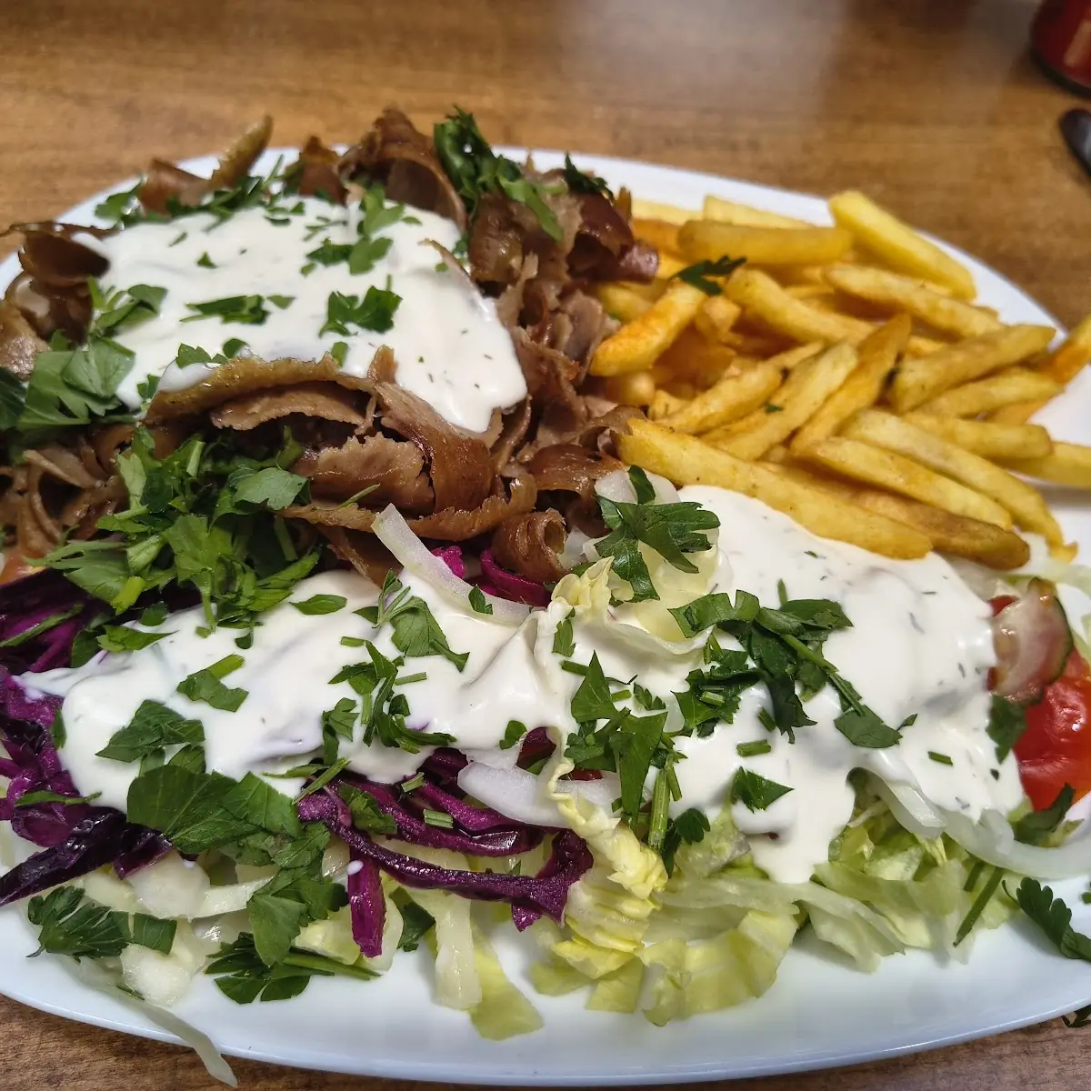 Essen und Trinken, Tat Döner 49