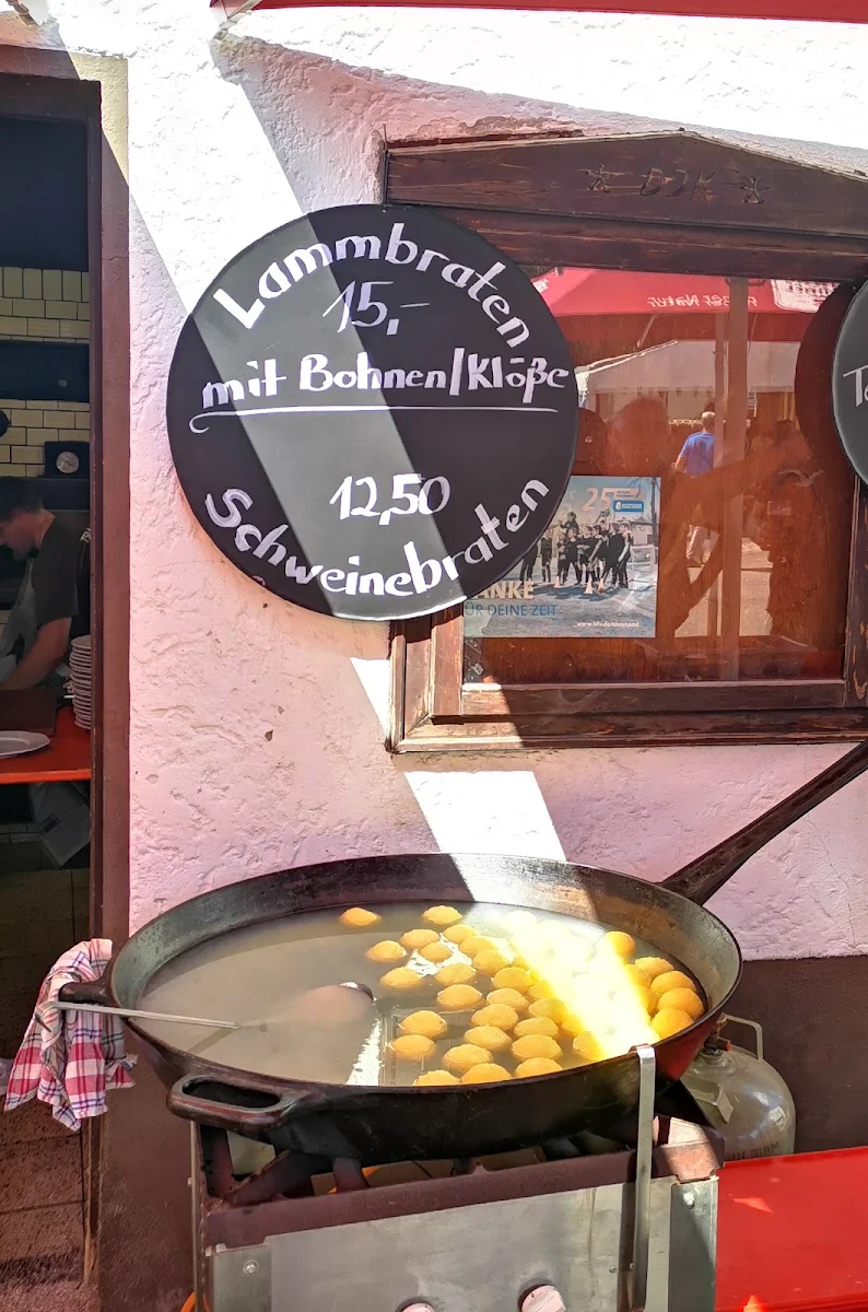 Speisekarte, Einst Ginolfs