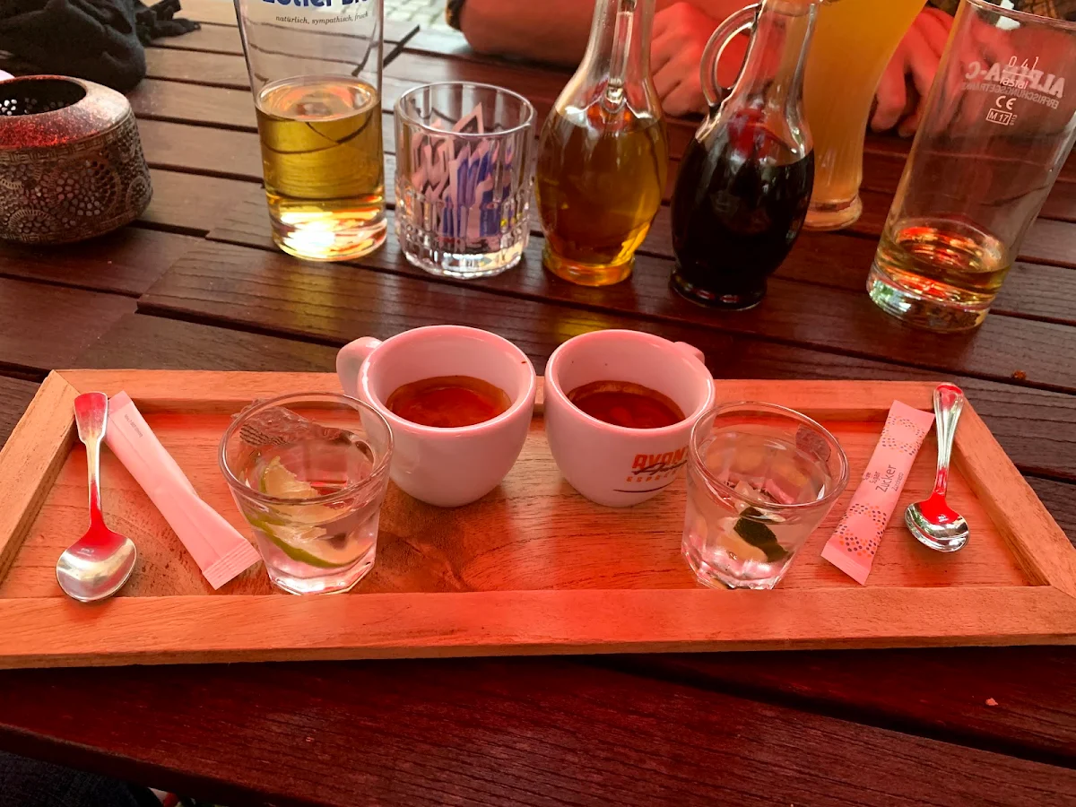 Essen und Trinken photo 4