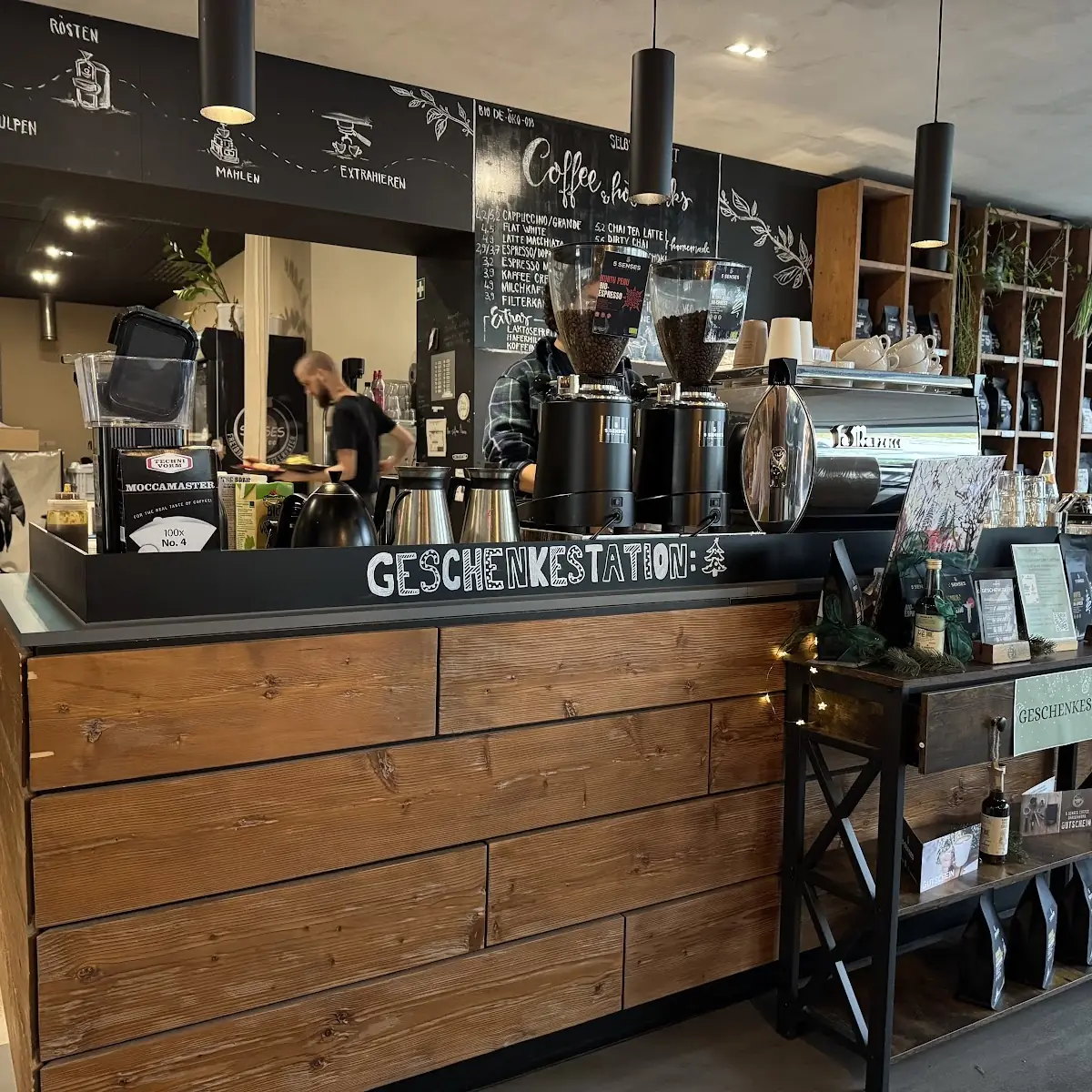 Atmosphäre, 5 Senses Coffee