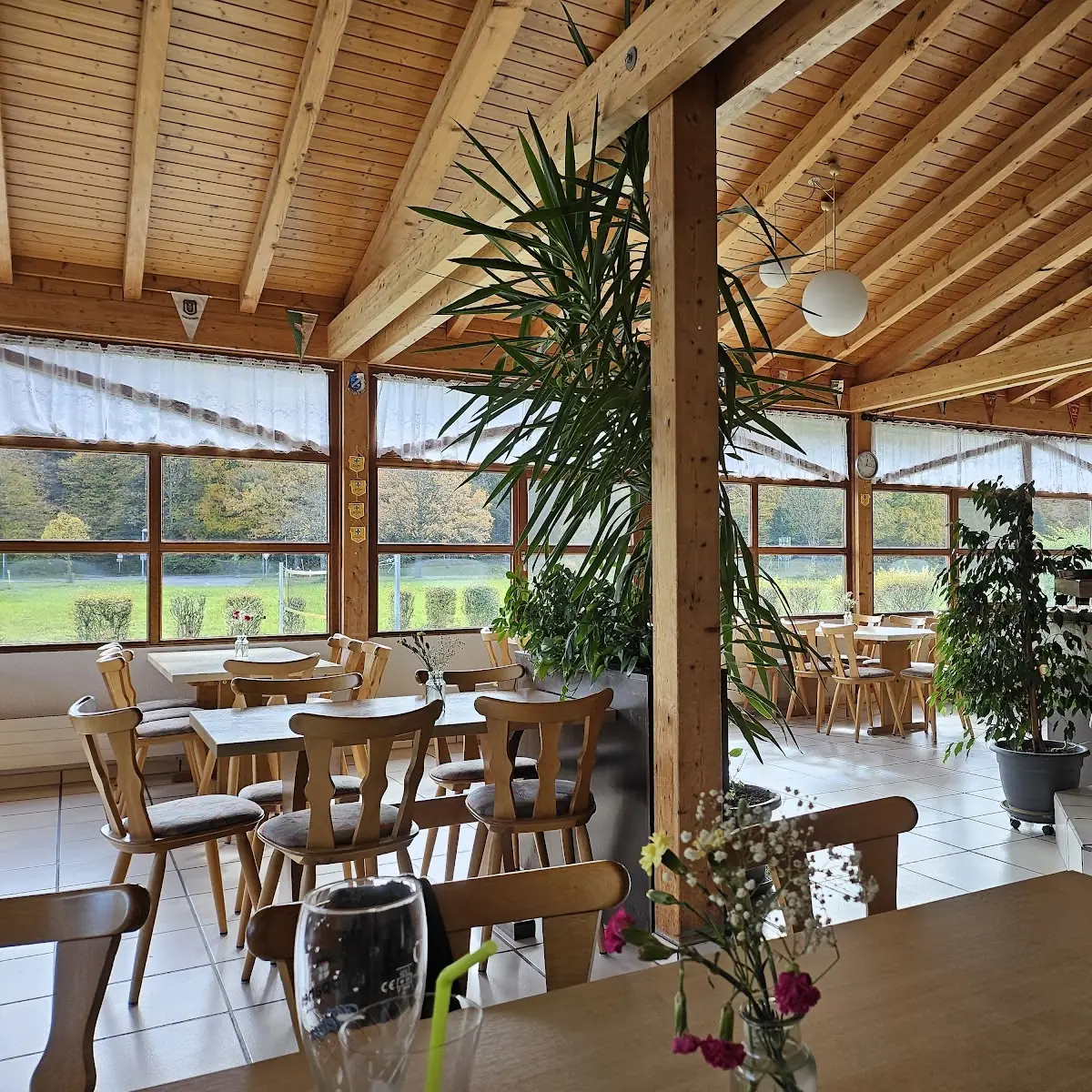 Atmosphäre, Restaurant Entengraben Inhaber : G. Duran
